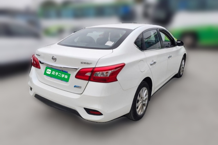 日产 轩逸 2016款 1.6XL  CVT尊享版车身外观7