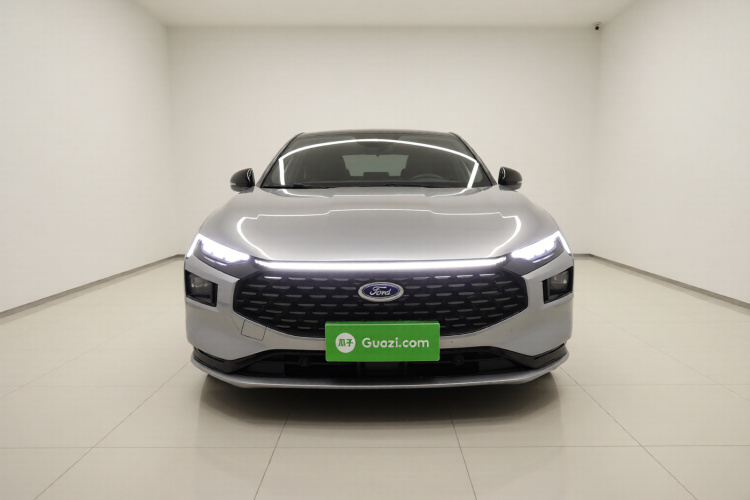 福特 蒙迪欧 2022款 改款 EcoBoost 245 至尊型车身外观2