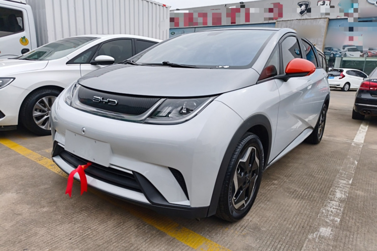 比亚迪 海豚 2021款 405km 时尚版车身外观1