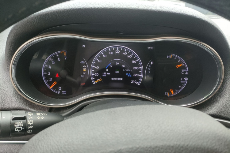 Jeep 大切诺基(进口) 2014款 3.6L 精英导航版局部细节14