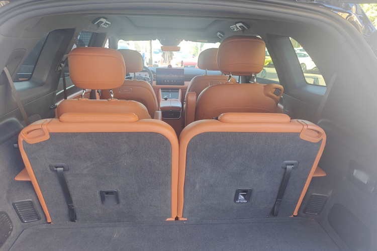 鸿蒙智行 问界M7 2024款 1.5T 智驾四驱Ultra版 6座中控内饰7007