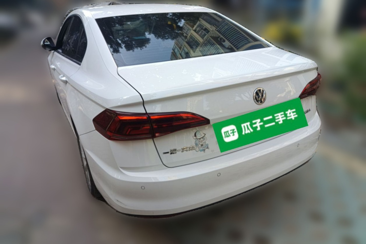 大众 宝来 2020款 1.5L 自动舒适型车身外观5