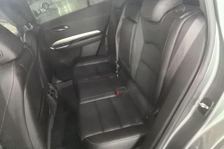 凯迪拉克XT4 2018款 28T 两驱领先型中控内饰7004