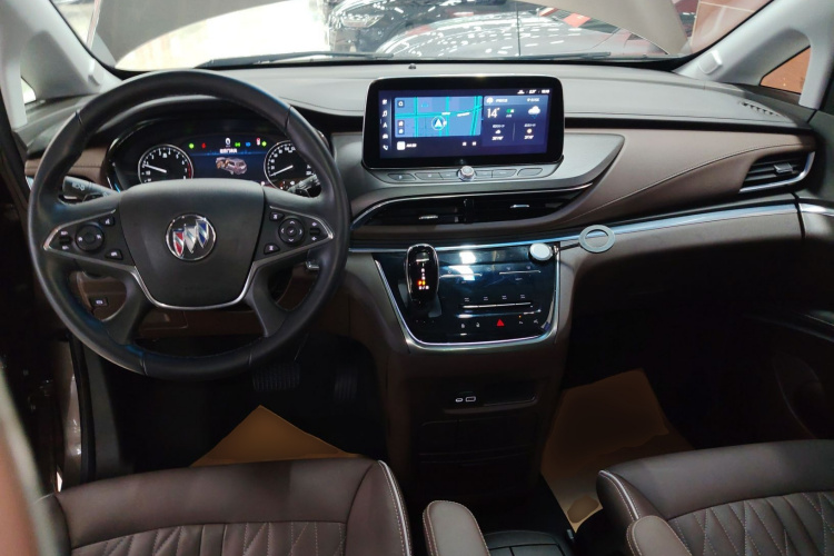 别克GL8 2022款 陆上公务舱 652T 尊贵型中控内饰12