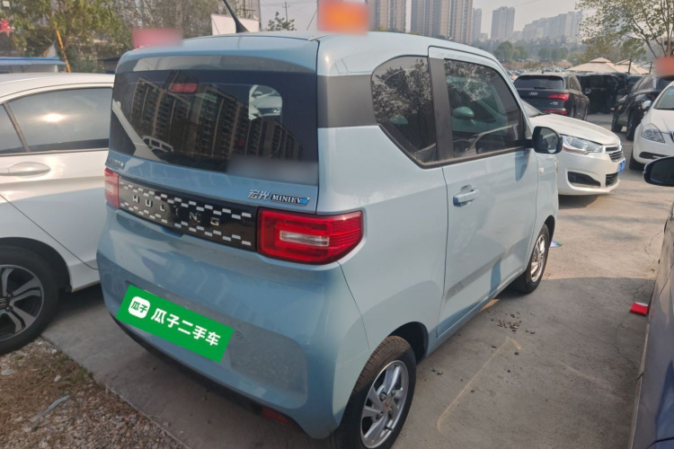 五菱汽车 宏光MINIEV 2020款 悦享款 磷酸铁锂车身外观7