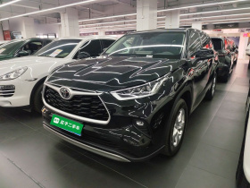 丰田 汉兰达 2026款 2.5L智能电混双擎两驱精英版 7座