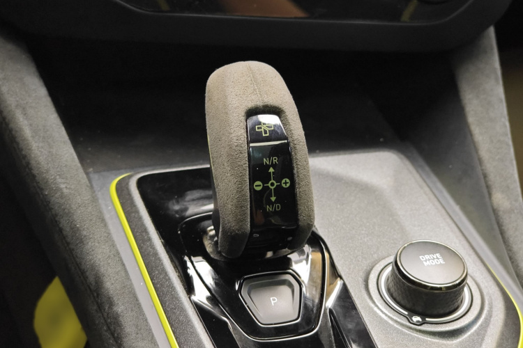 领克03 2021款 03+ 2.0TD 自动驭风版中控内饰7014