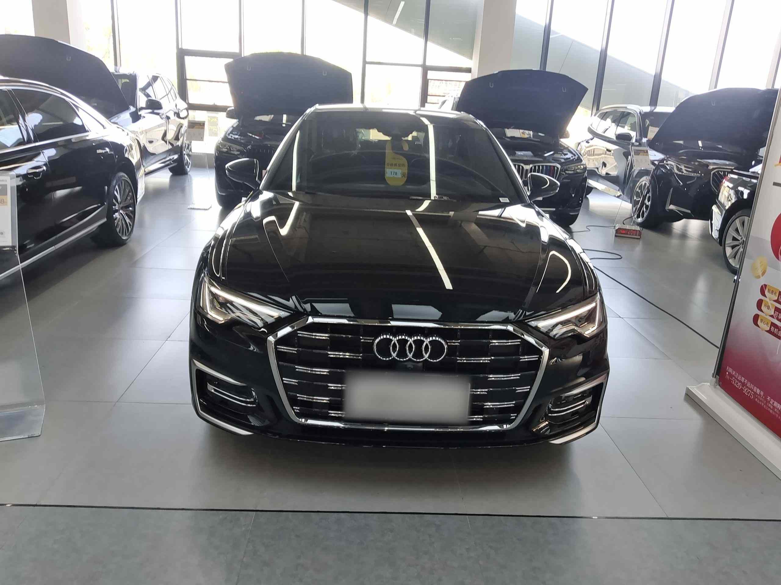 奥迪A6L 2026款 45 TFSI 臻选动感型(1)