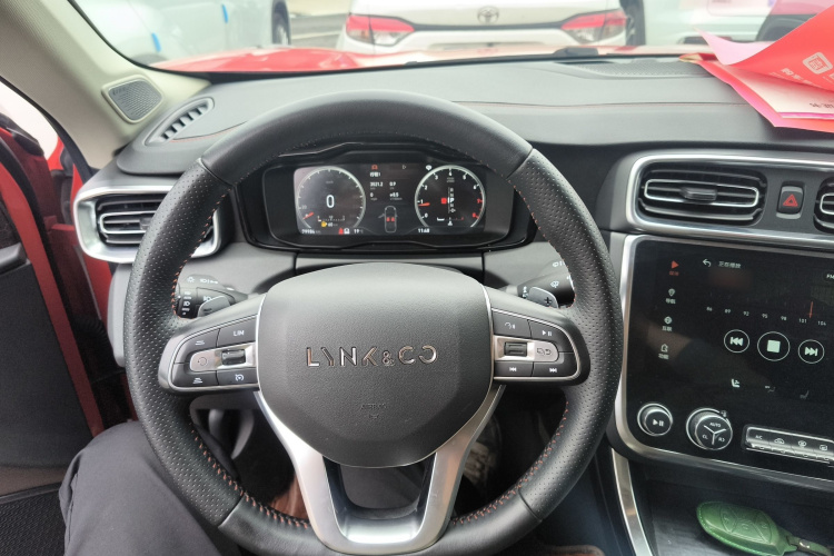 领克01 2017款 2.0T 四驱劲Pro版局部细节13