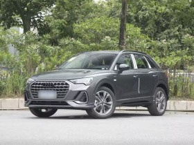 奥迪Q3 2025款 quattro 45周年典藏版 40TFSI 时尚动感型