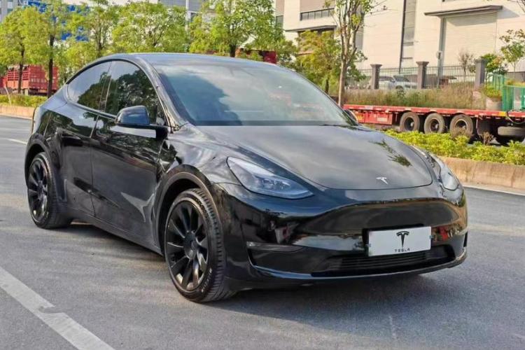 特斯拉 Model Y 2022款 改款 后轮驱动版车身外观6002