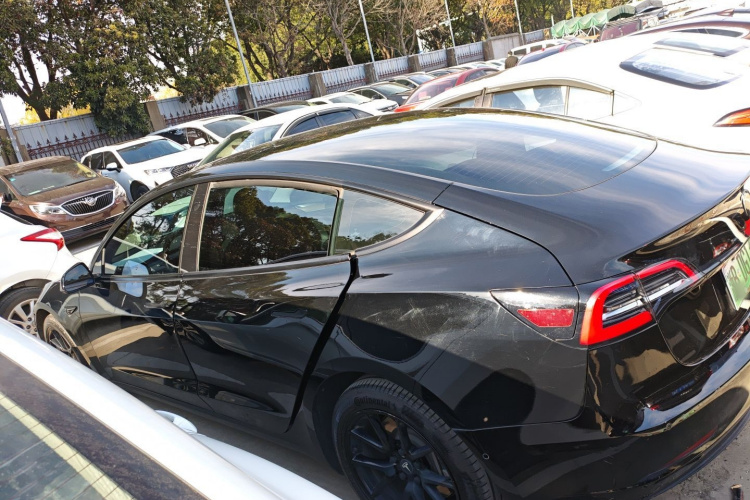 特斯拉 Model 3 2021款 改款 标准续航后驱升级版 3D1车身外观4