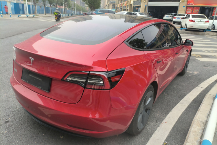 特斯拉 Model 3 2021款 标准续航后驱升级版车身外观7