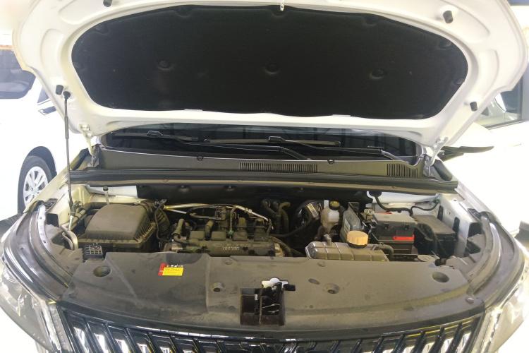 五菱汽车 五菱佳辰 2022款 1.5L 手动畅享舒适型局部细节24