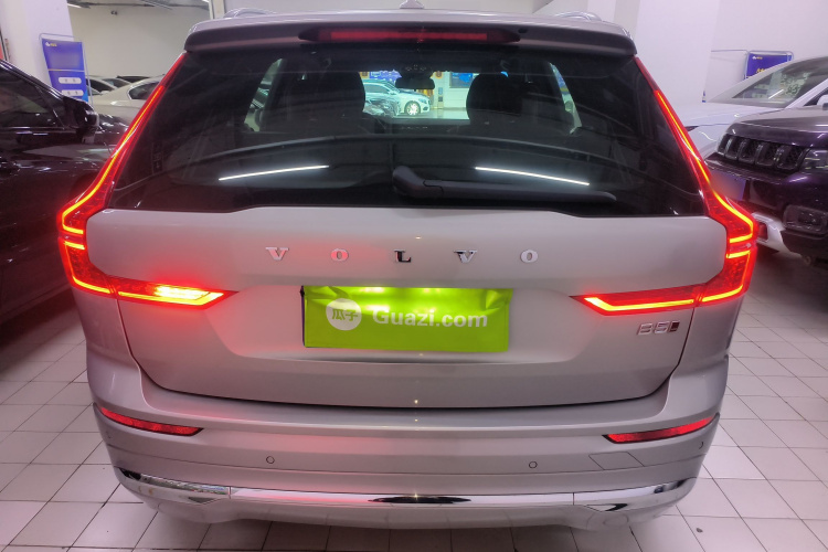 沃尔沃XC60 2024款 B5 四驱智逸豪华版车身外观6