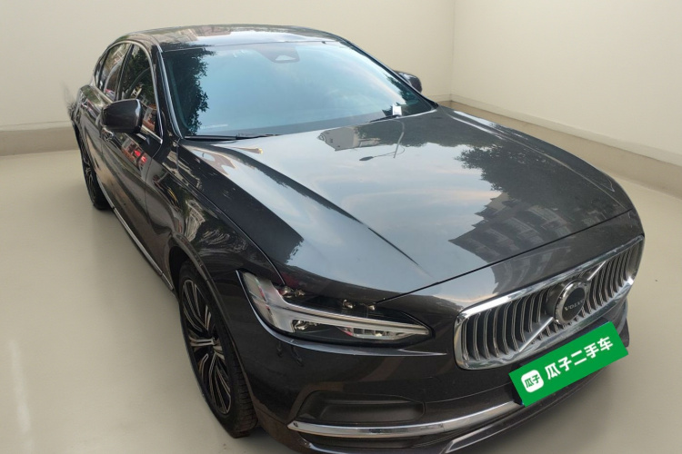 沃尔沃S90 2022款 B5 智远豪华版车身外观3