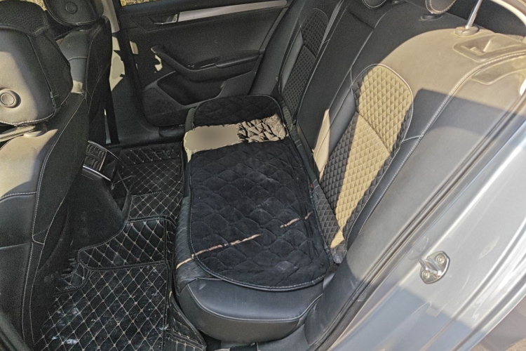 斯柯达 速派 2018款 TSI280 DSG舒适版 国V中控内饰21