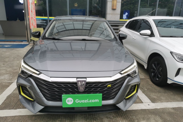 荣威i6 MAX 2020款 300TGI 自动爽酷版车身外观2