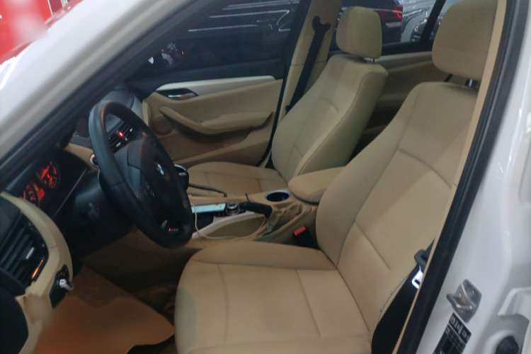 宝马X1(进口) 2012款 sDrive18i豪华型局部细节19