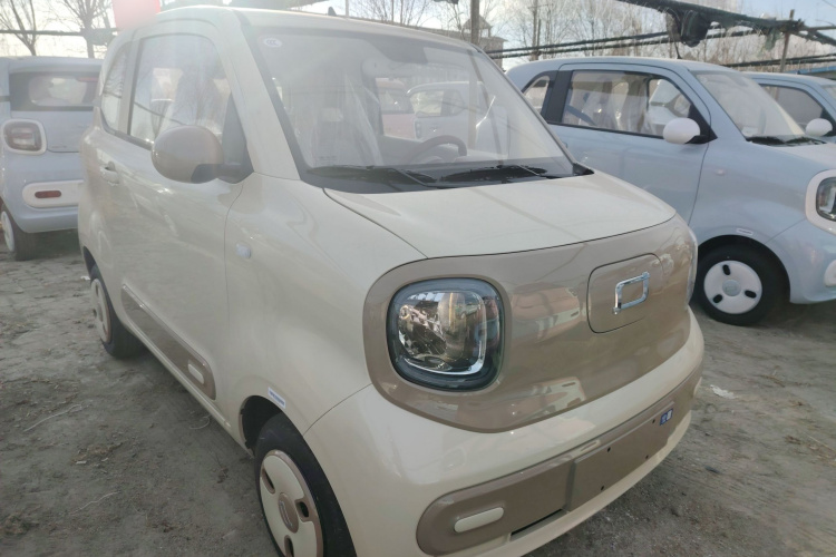 奔腾小马 2026款 222km 萌趣马 Plus车身外观3