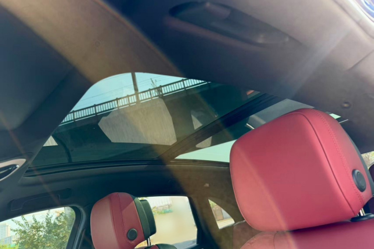 保时捷 2018款 Macan 2.0T中控内饰7008