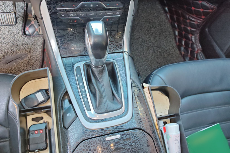 福特 锐界 2015款 2.0T GTDi 四驱豪锐型局部细节18