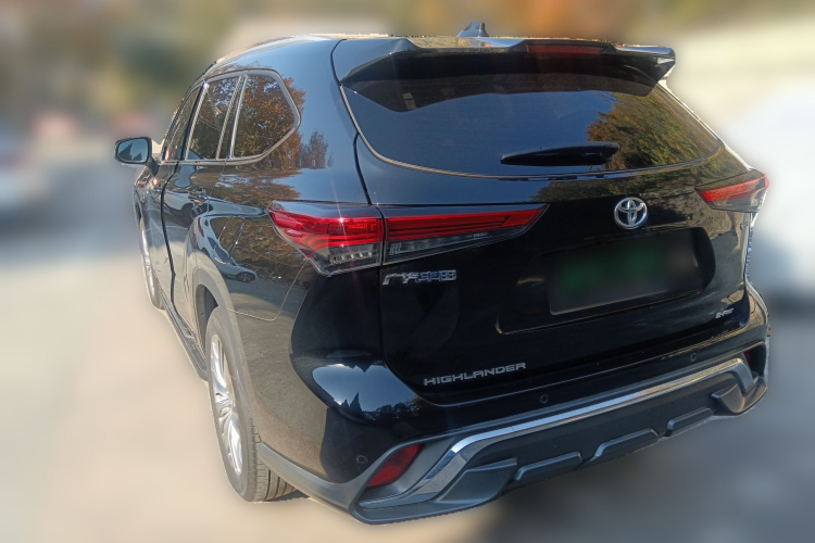 丰田 汉兰达 2024款 2.5L智能电混双擎四驱尊贵版 7座车身外观6003