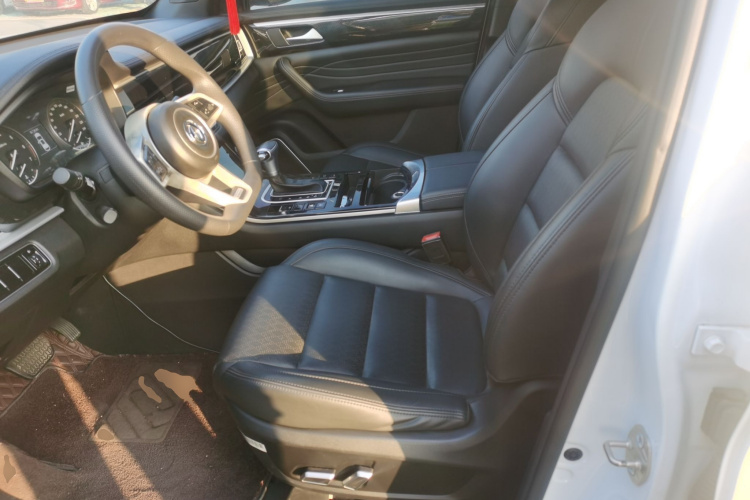 东风风光 风光ix7 2020款 2.0TGDI 自动两驱都市豪华版中控内饰19