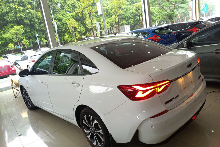 雪佛兰 科鲁泽 2020款 轻混 RS 330T 自动痛快版车身外观6003