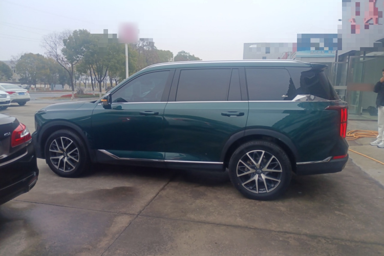 广汽传祺 传祺GS8 2022款 领航系列 2.0TGDI 两驱豪华智联版（七座）车身外观6003