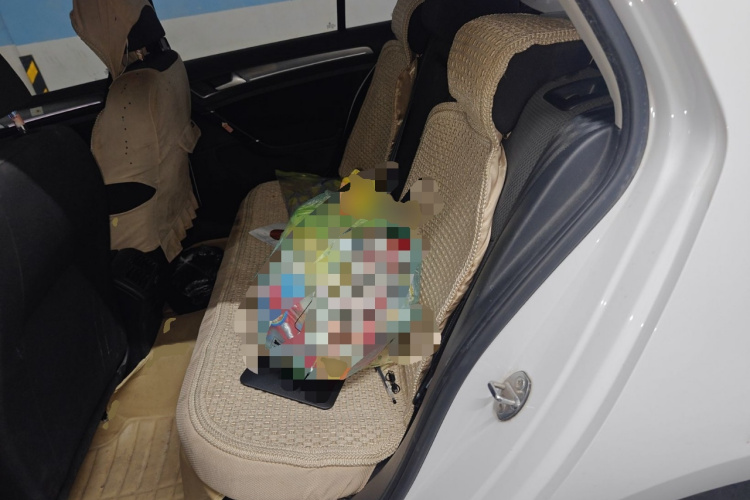 大众 高尔夫 2015款 1.4TSI 自动舒适型中控内饰21