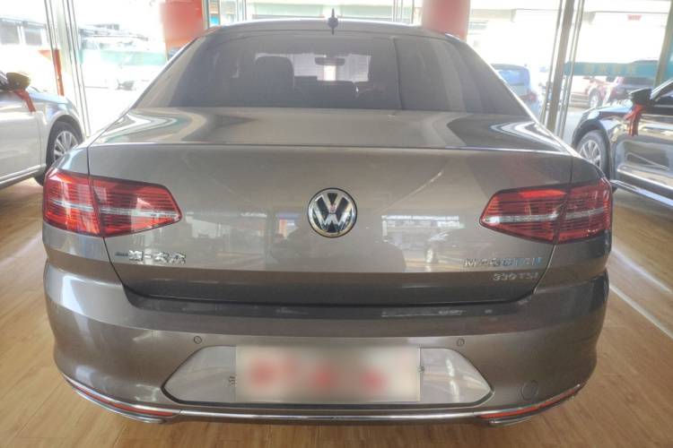 大众 迈腾 2019款 330TSI DSG 豪华型 国V车身外观6