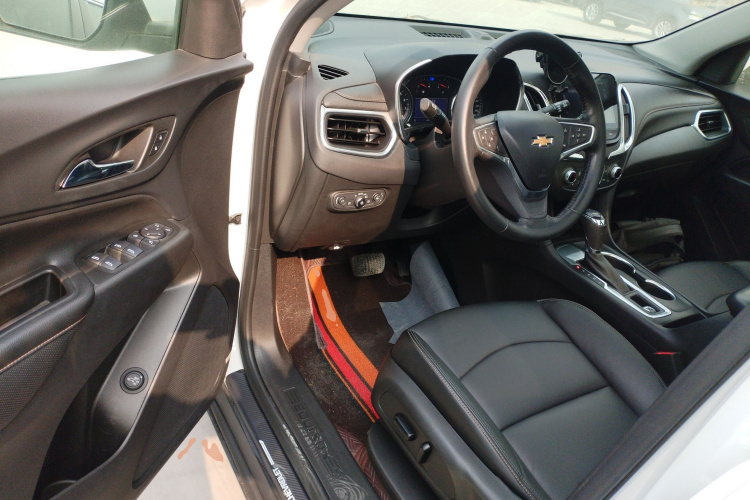 雪佛兰 探界者 2019款 535T 自动驭界版 国VI中控内饰20