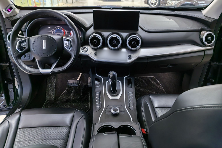 魏牌 VV7 2020款 2.0T 旗舰型车身外观6011