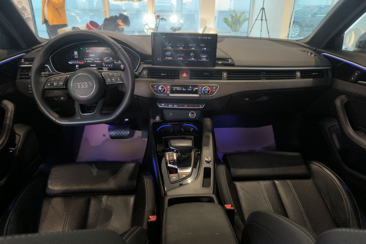 奥迪A4L 2023款 40 TFSI 豪华动感型中控内饰7002
