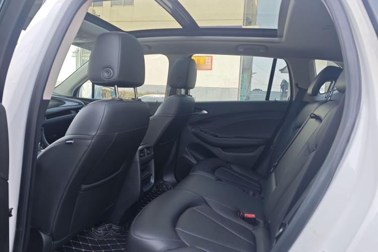 别克 昂科威 2018款 20T 两驱精英型中控内饰21