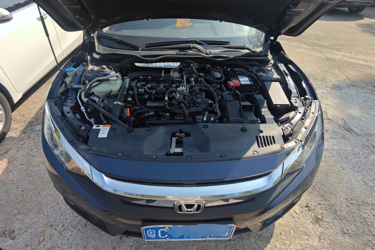 本田 思域 2016款 180TURBO CVT舒适版局部细节24