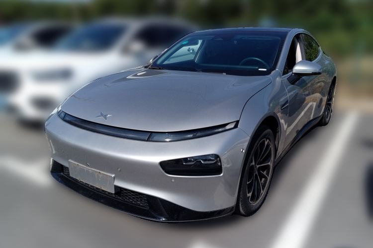 小鹏P7 2020款 586N车身外观1