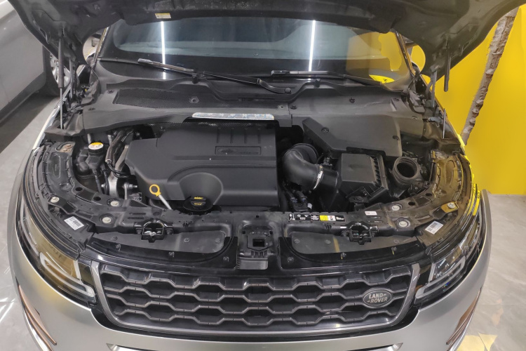 路虎 揽胜极光 2020款 249PS R-DYNAMIC S 运动版局部细节24