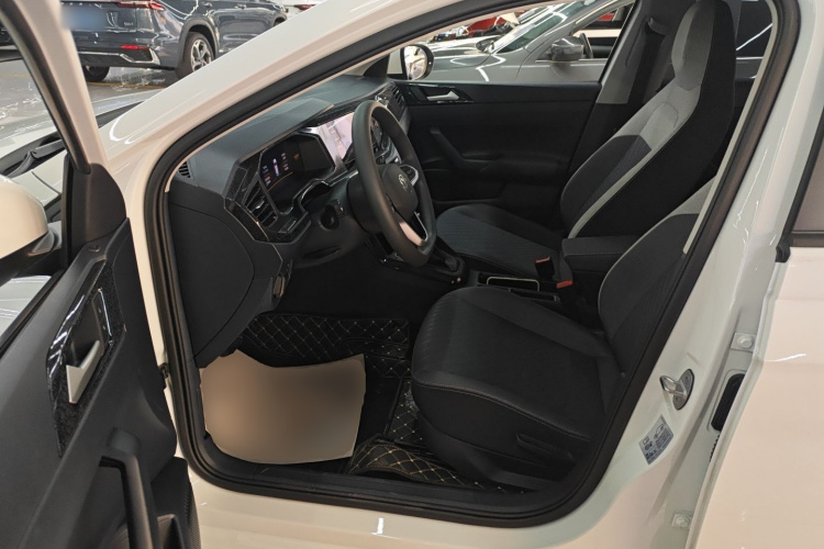 大众 朗逸 2025款 新锐 1.5L 出众新逸版中控内饰19