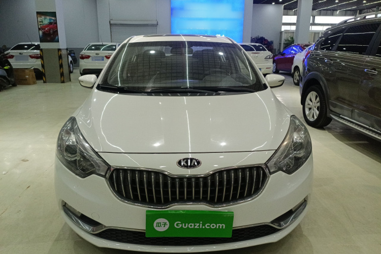 起亚K3 2015款 1.6L 自动GLS车身外观2