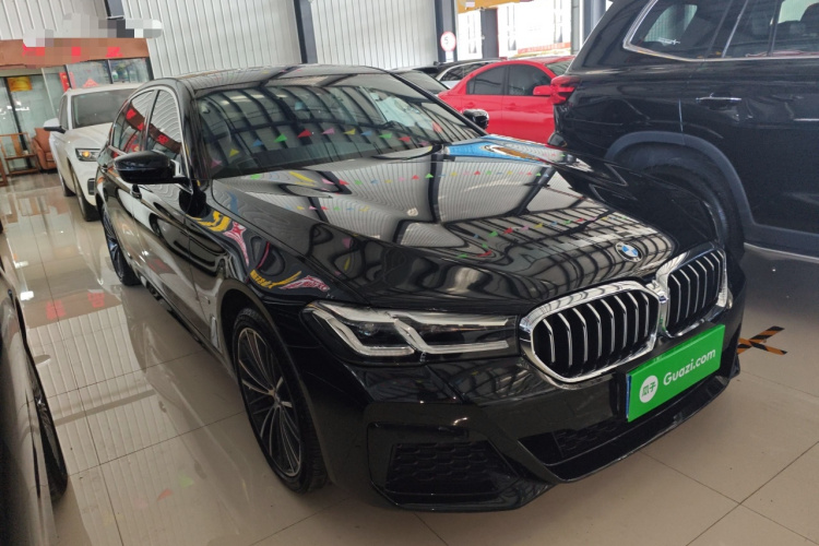 宝马5系 2022款 530Li 领先型 M运动套装车身外观6002