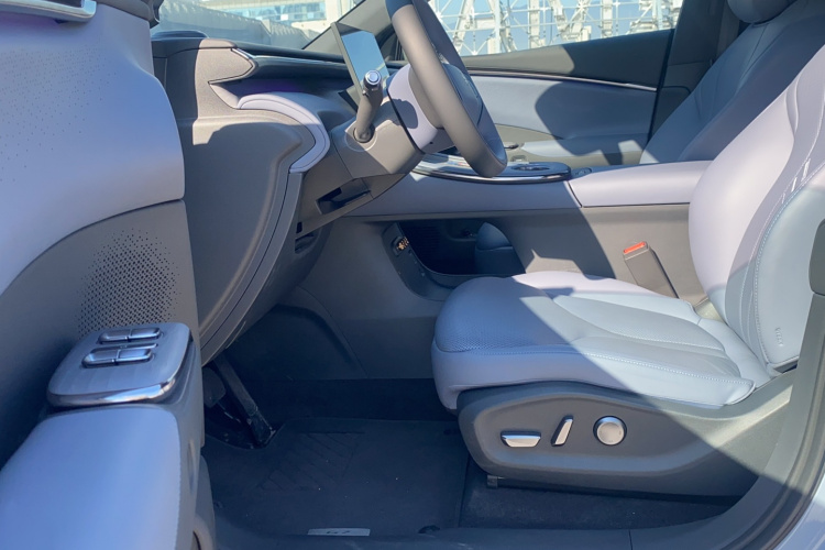 小鹏G7 2025款 702 超长续航 Ultra中控内饰7001