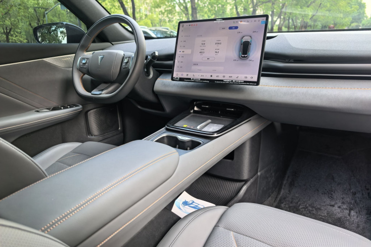 深蓝汽车 深蓝S05 2024款 510Plus纯电版中控内饰7001