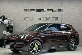 保时捷 Cayenne新能源 2022款 Cayenne E-Hybrid 2.0T 铂金版