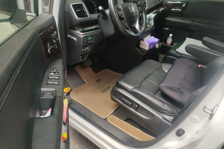 本田 奥德赛 2019款 2.0L 锐·尊享版中控内饰20