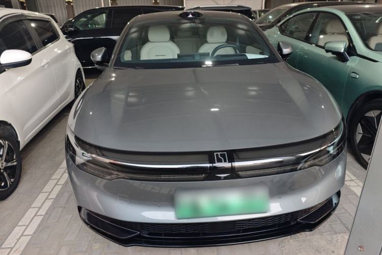 极氪007 2024款 四驱智驾版 100kWh车身外观6001