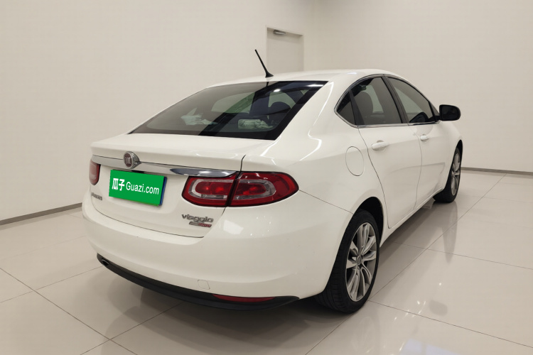 菲亚特 菲翔 2015款 1.4T 自动尊享版车身外观7