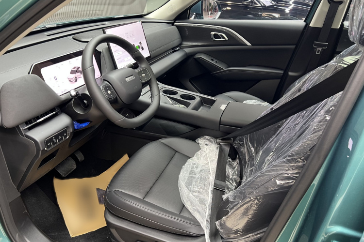 哈弗枭龙MAX 2025款 Hi4 165 Plus 长续航版中控内饰7007