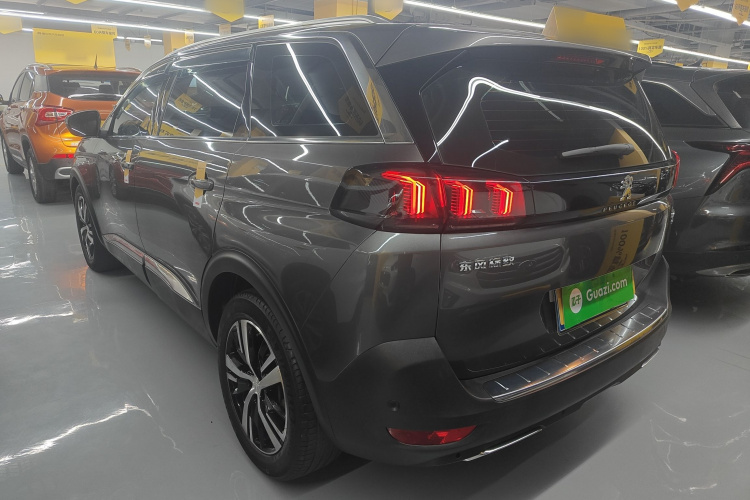 标致5008 2021款 400THP 7座豪华版车身外观6003